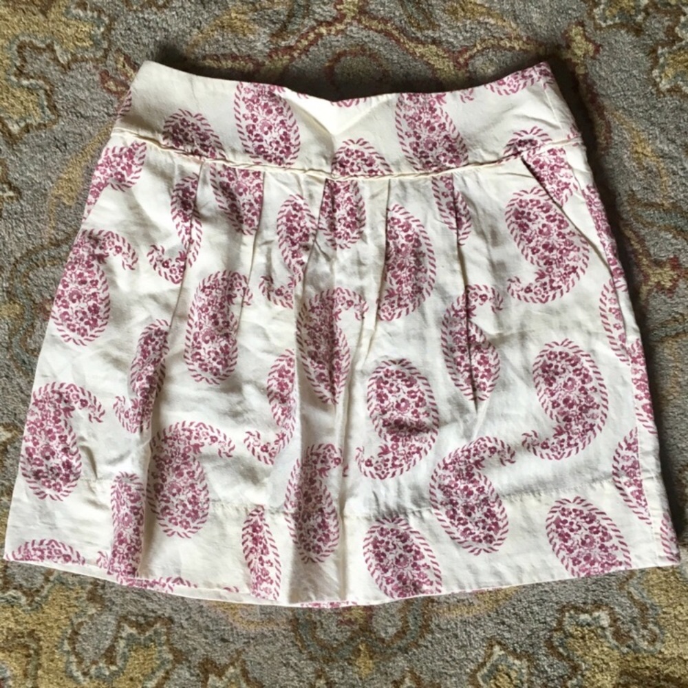 LOFT Ivory Raspberry Paisley Linen Skirt, Size 6 - Picture 3 of 6